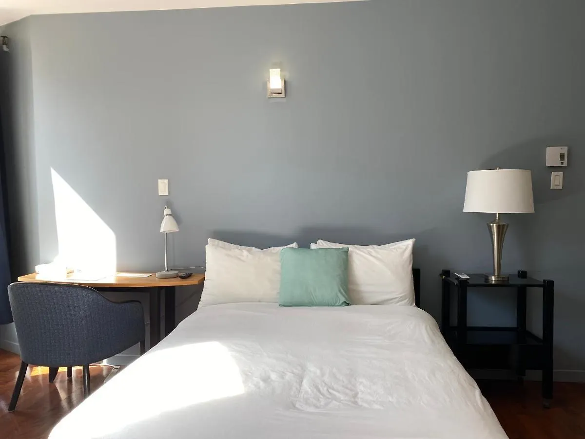 קוויבק סיטי Hotel Belley 3*, קוויבק סיטי קנדה